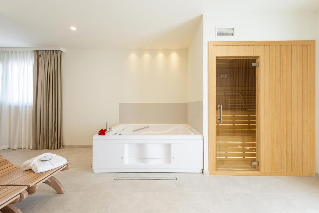 Hotel Giardino Suites&Spa นูมานา ภายนอก รูปภาพ