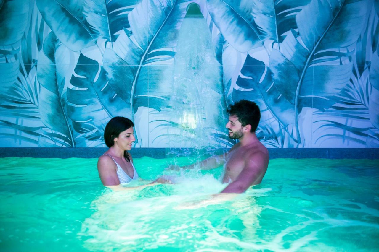 Hotel Giardino Suites&Spa นูมานา ภายนอก รูปภาพ