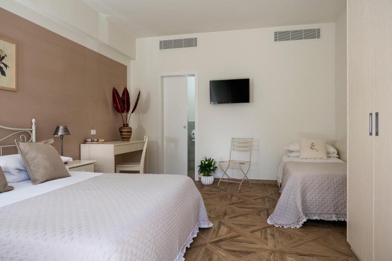 Hotel Giardino Suites&Spa นูมานา ภายนอก รูปภาพ
